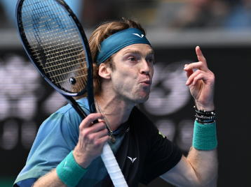 场比赛中的 场比赛中的